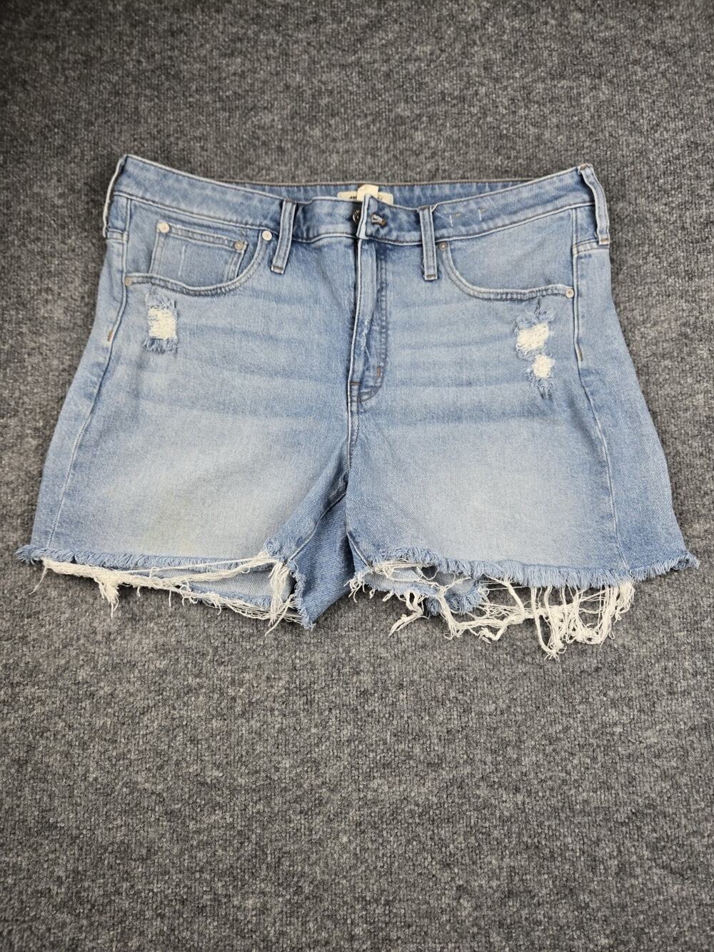 Madewell Distressed Shorts Light Wash Size 16 #799